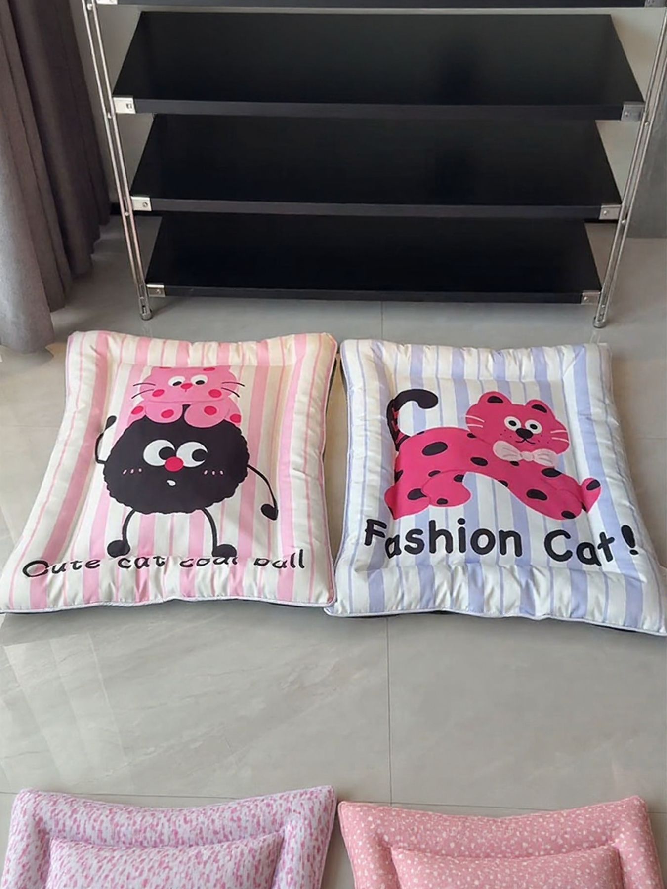 Cat Striped Pet Mat & Bed