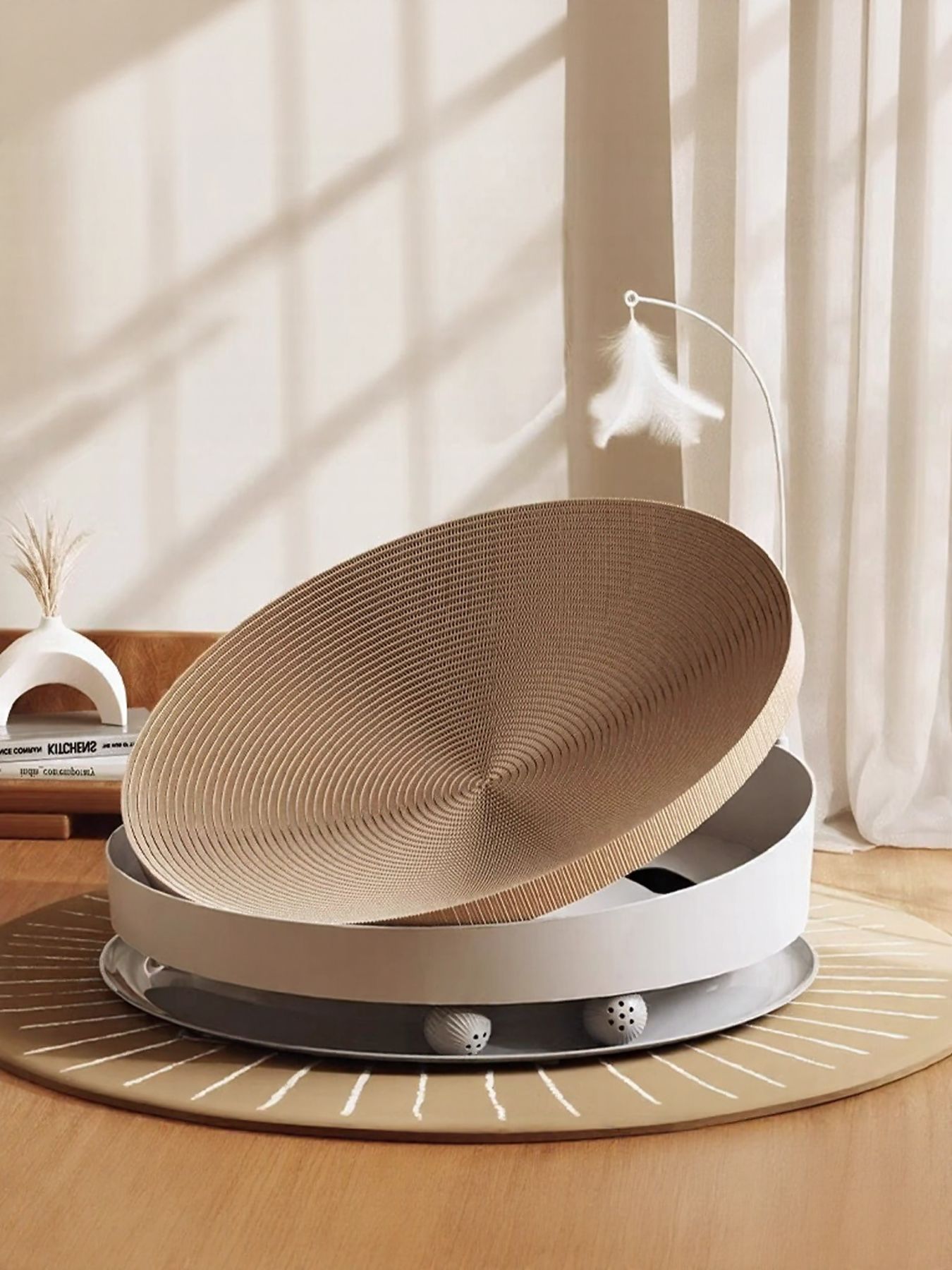 Interactive Round Cat Scratching Board