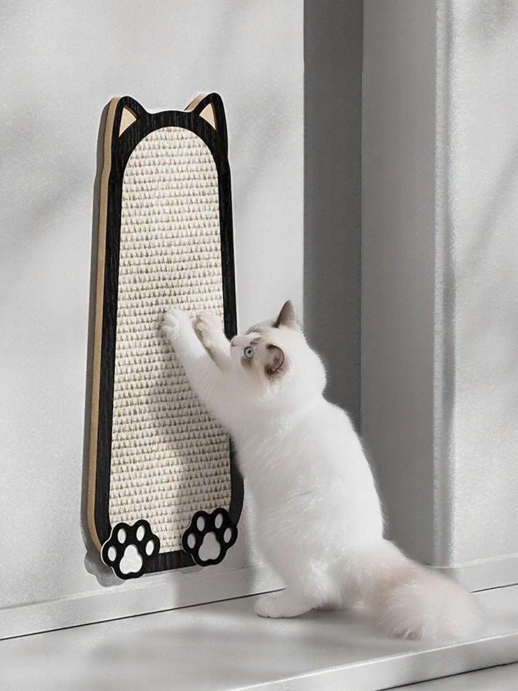 Cat-Shaped Scratching Post